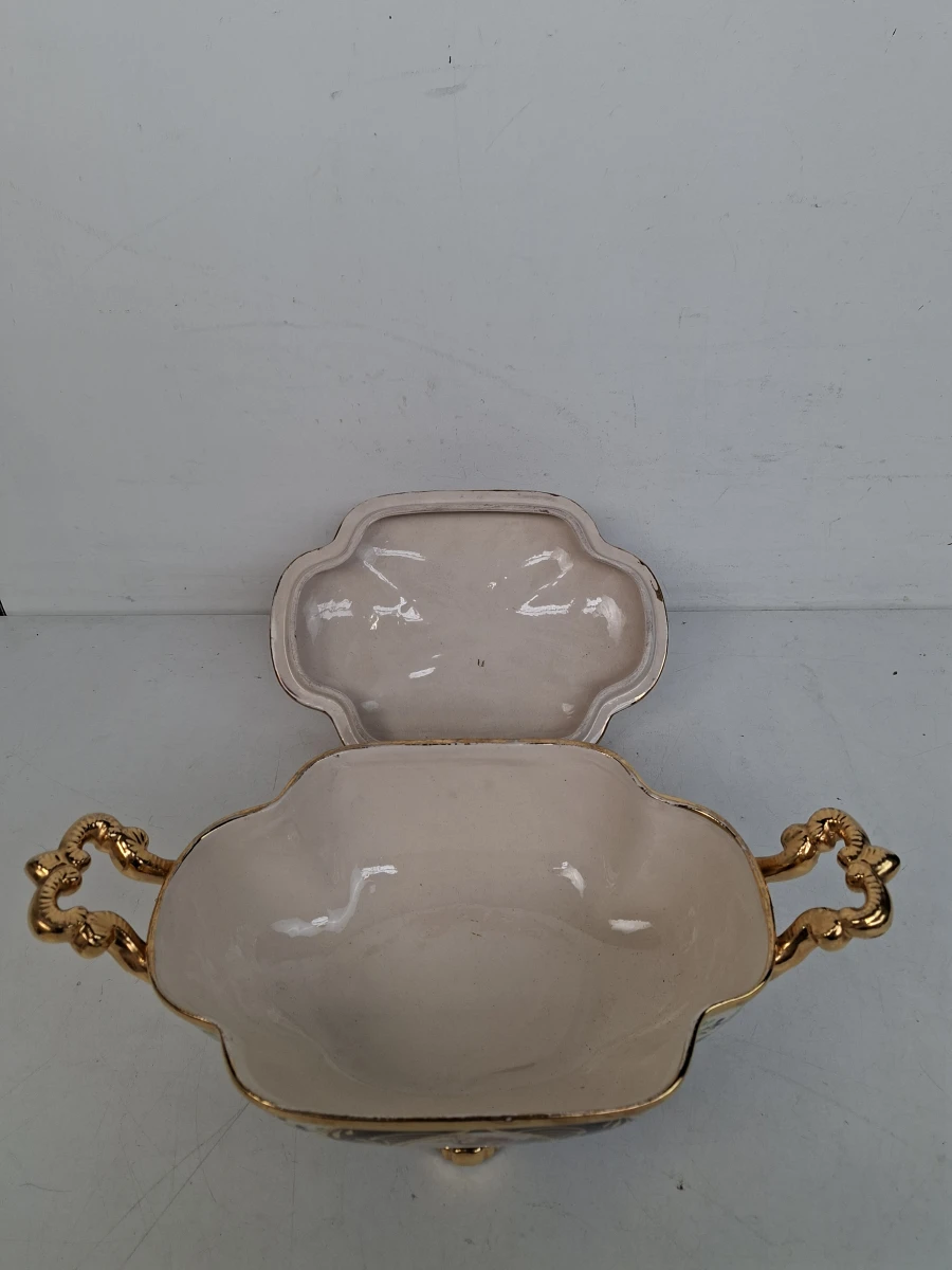 Antieke Belgische Majolica Bonbonnière / Terrine met Goudvergulde Fragonard-scènes - foto 7