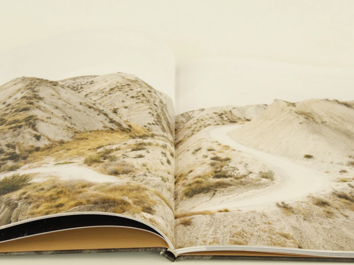 Jean-Michel André – Borders – Fotoboek - foto 4