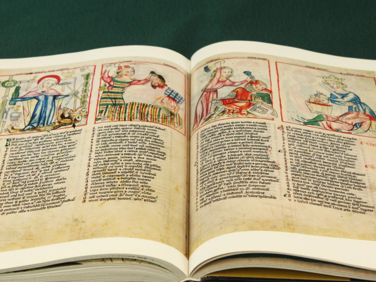 The Most Beautiful Bibles- Österreichische Nationalbibliothek edited by Andreas Fingernagel & Christian Gastgeber -Tashen - foto 6