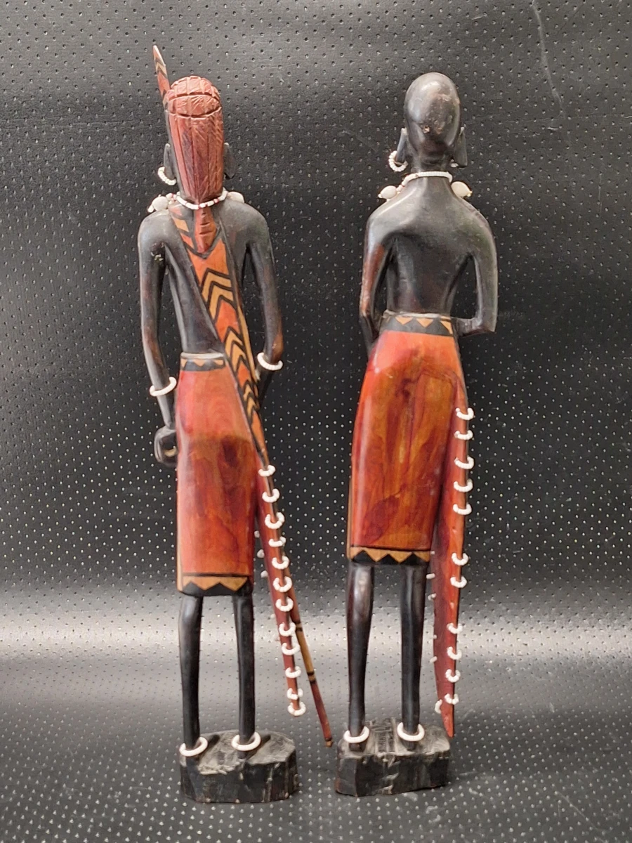 Twee handgesneden Afrikaanse Maasai beelden van een krijger en vrouw - foto 14