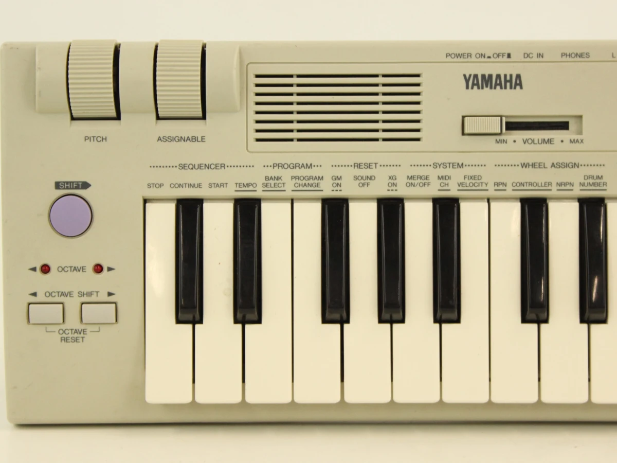 Yamaha CBX-K1XG MIDI Keyboard / Synthesizer - foto 4