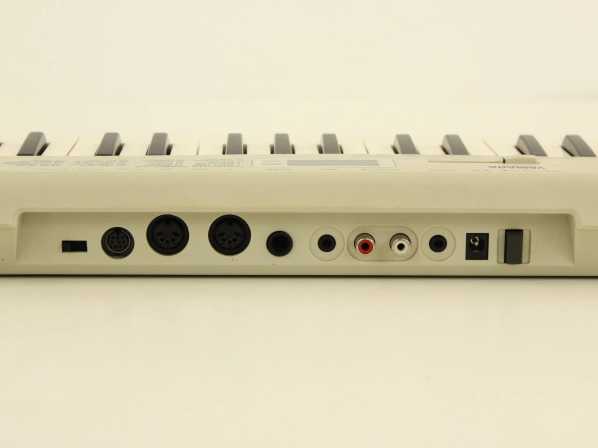 Yamaha CBX-K1XG MIDI Keyboard / Synthesizer - foto 8