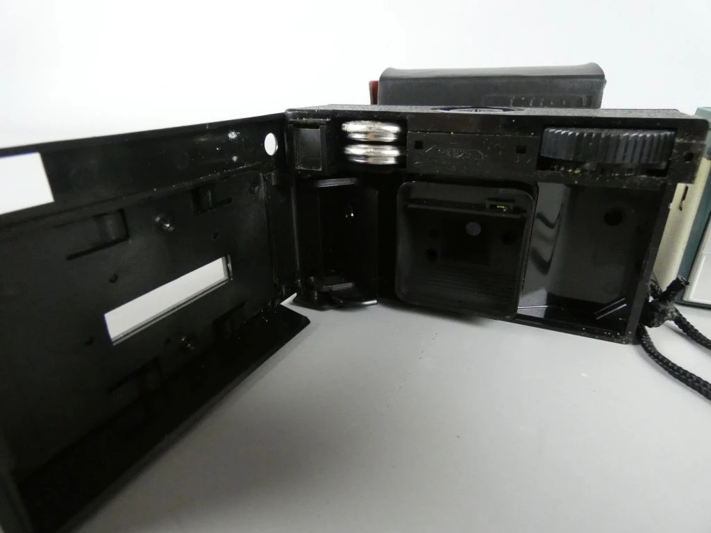 Set van 3 vintage camera's met flitser - foto 5