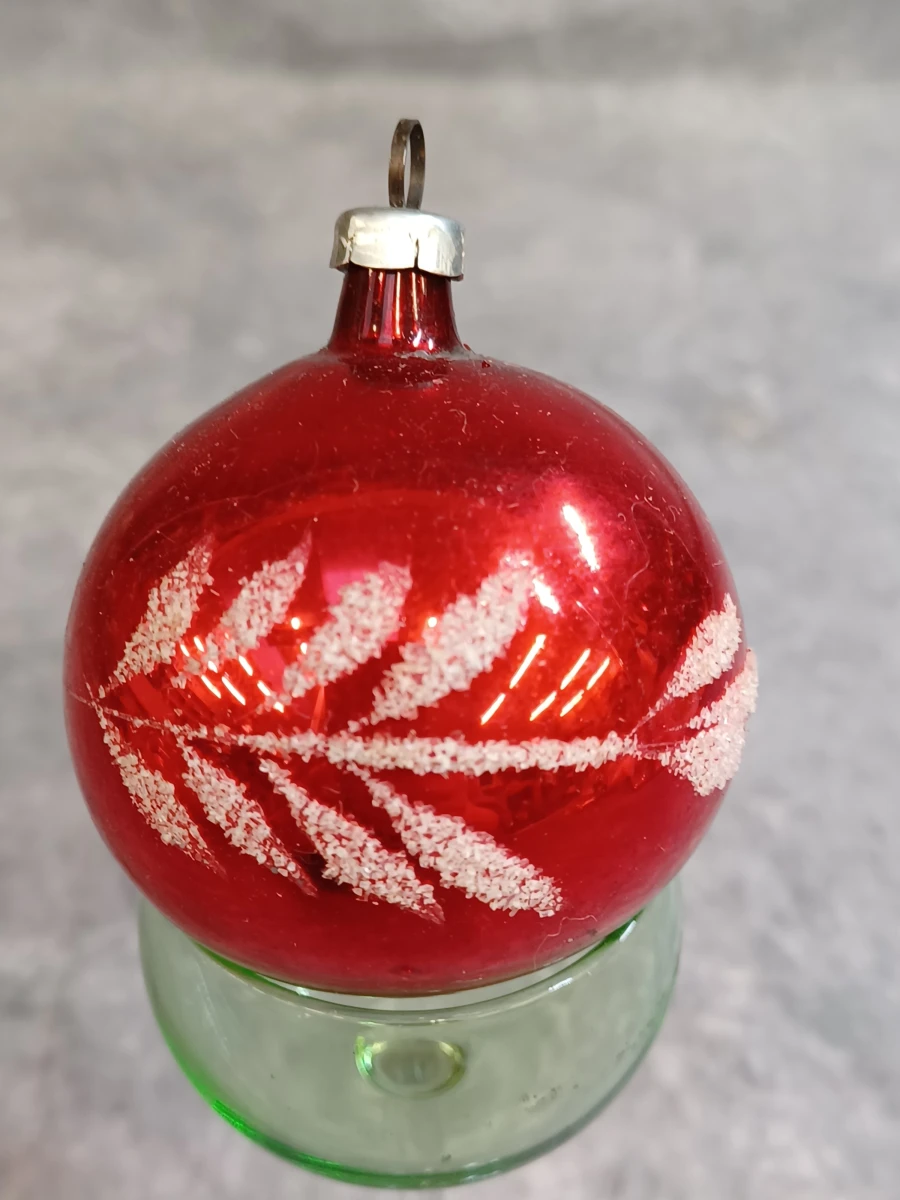 Vintage kerstset in doos: 11 glazen kerstballen en piek - foto 6