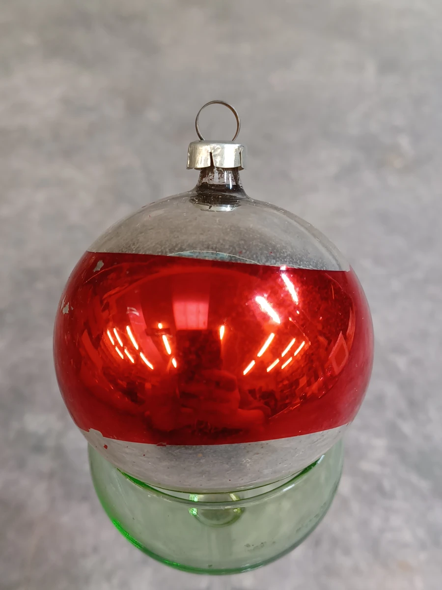 Vintage kerstset in doos: 11 glazen kerstballen en piek - foto 11