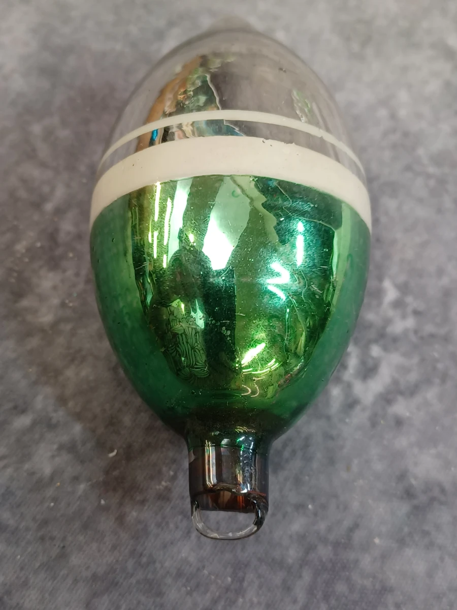 Vintage glazen Ajeko kersthanger in groen en zilver - foto 3