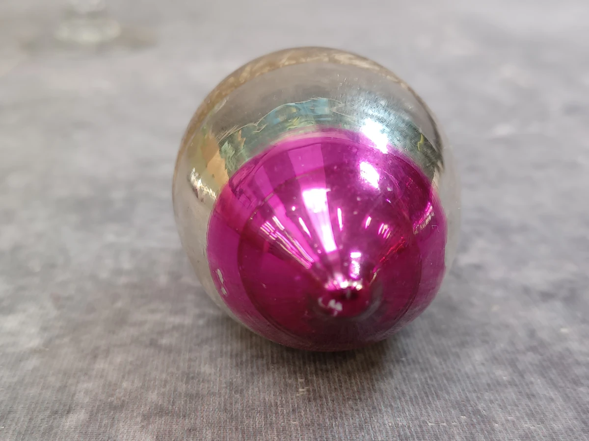 Vintage glazen Ajeko kersthanger in magenta, zilver en goud - foto 2