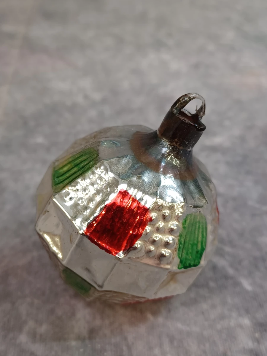 Vintage glazen Ajeko kerstbal met reliëf - foto 3