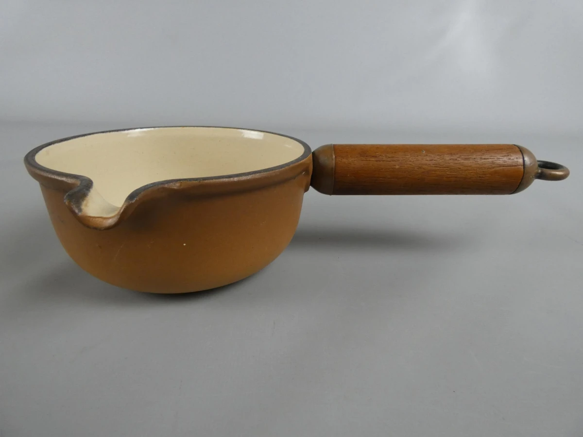 Le Creuset schenkpan met deksel - foto 4