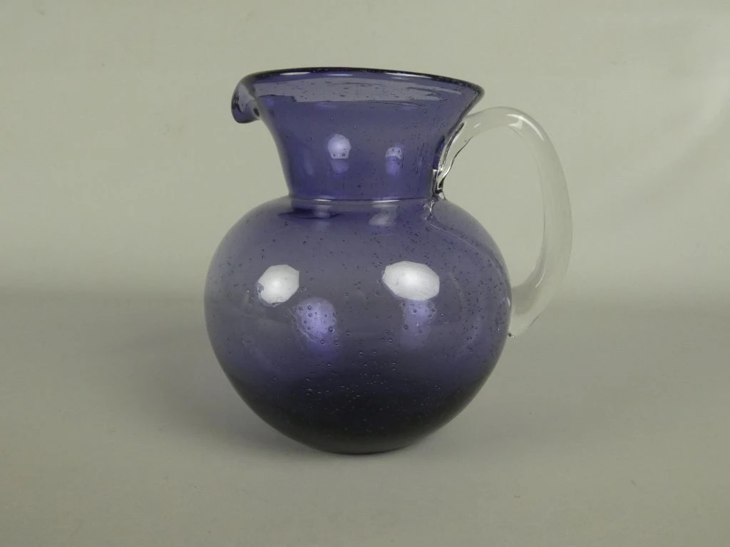 Blauwe glazen karaf met handvat - foto 2