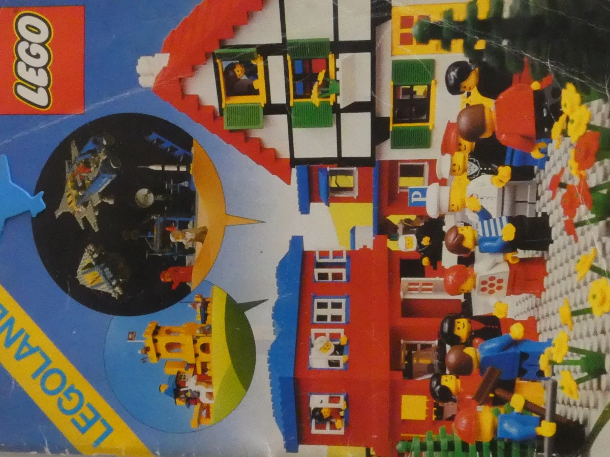 Houten Lego-opbergdoos met vakjes en gemengde Lego-onderdelen - foto 17