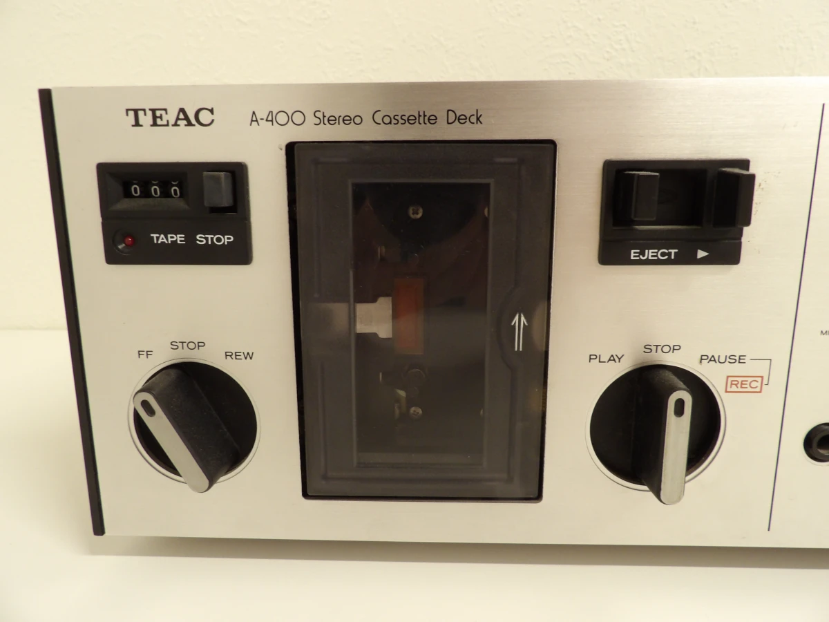 TEAC A-400 Stereo Cassette Deck - foto 2
