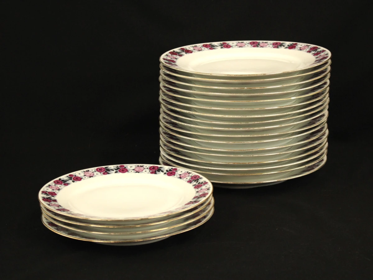 Art Deco Limoges servies  Chabrol Fréres & Poirier - Grand Prix Paris 1925 met gestileerd rozenmotief - foto 2