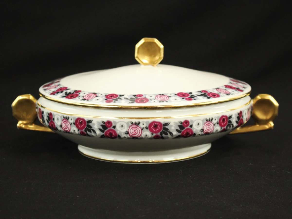 Art Deco Limoges servies  Chabrol Fréres & Poirier - Grand Prix Paris 1925 met gestileerd rozenmotief - foto 9