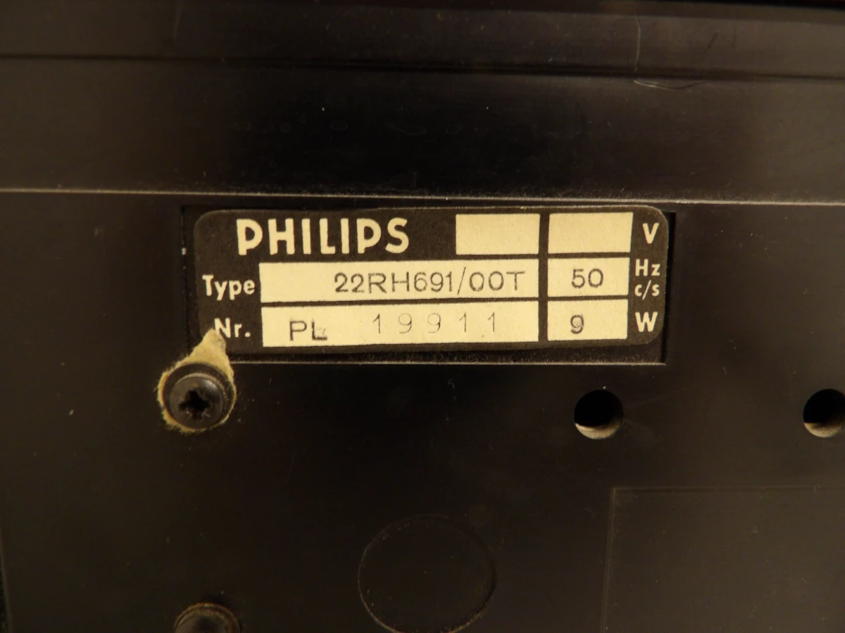 Philips 22RH691 Hi-Fi AM-FM tuner - foto 7
