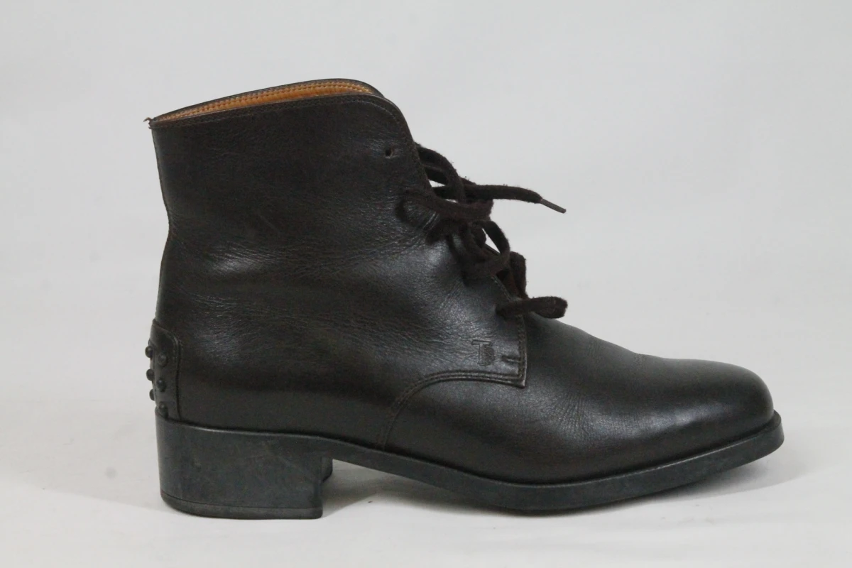 Klassieke zwarte leren veterlaarzen - TOD'S - Maat 38 - foto 7