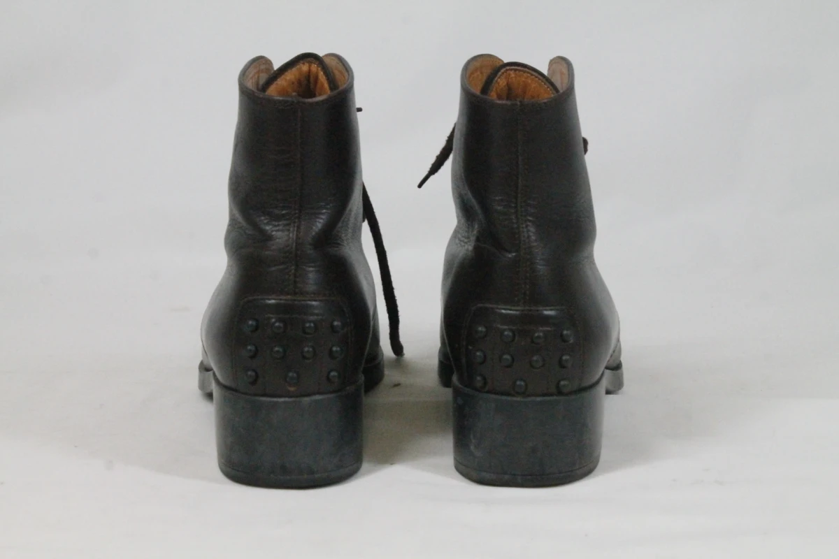 Klassieke zwarte leren veterlaarzen - TOD'S - Maat 38 - foto 4