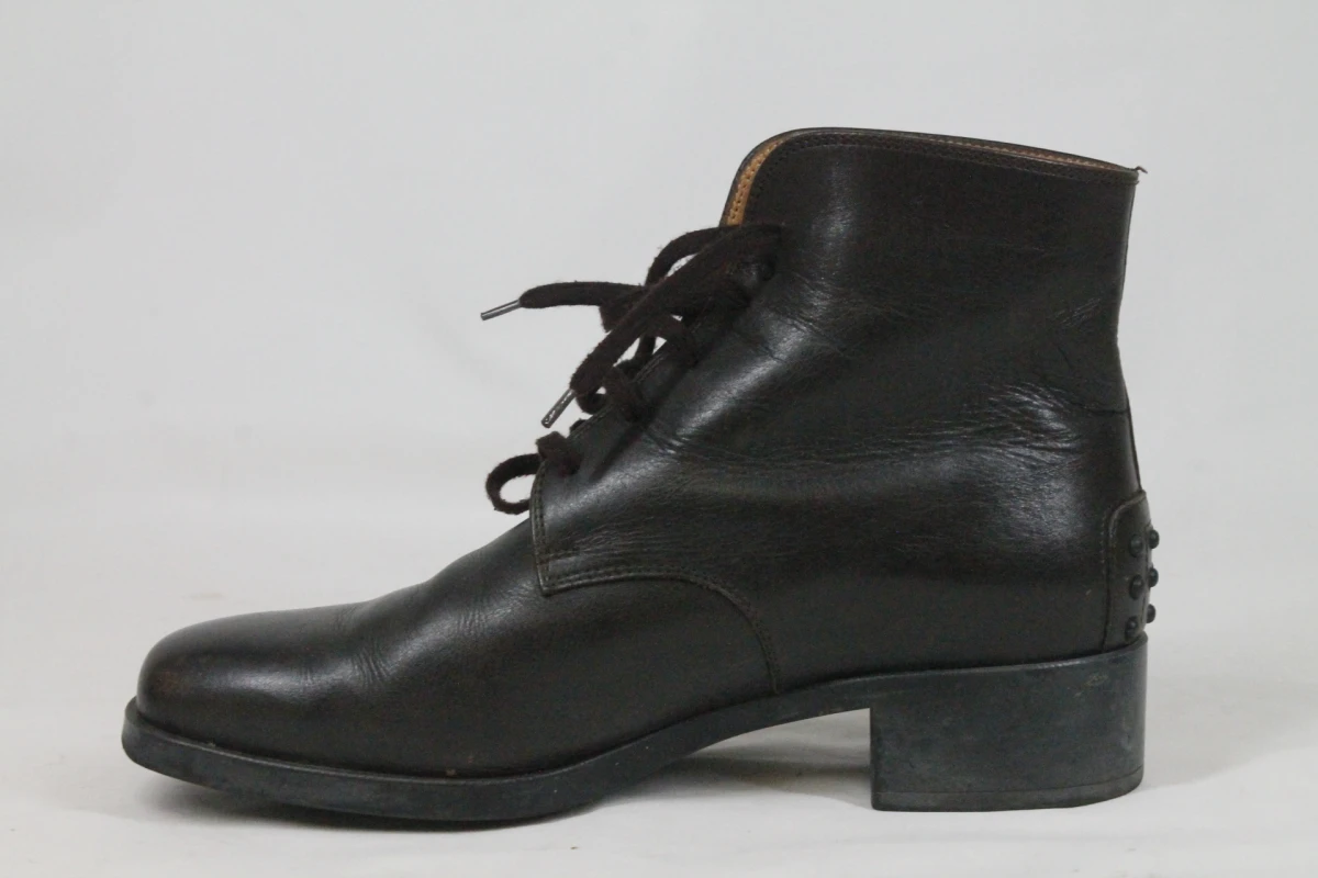 Klassieke zwarte leren veterlaarzen - TOD'S - Maat 38 - foto 6