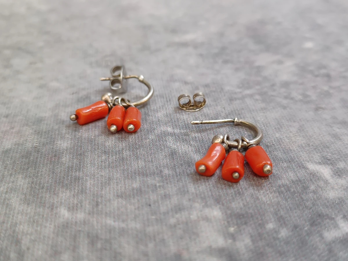 Sieradenset met rode kralen - Ketting en oorbellen - foto 8