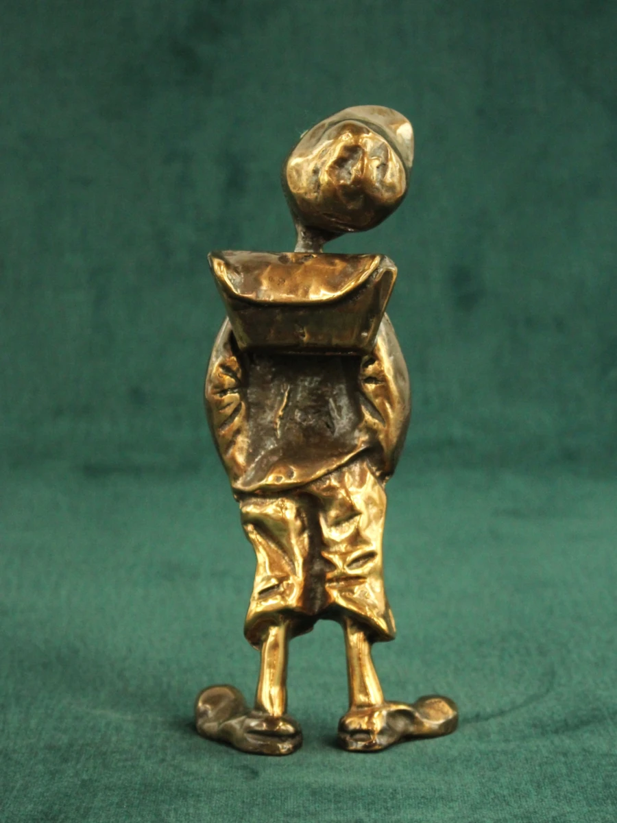Yves Lohé (°1947) Bronzen Figuur met Rugzak - foto 5