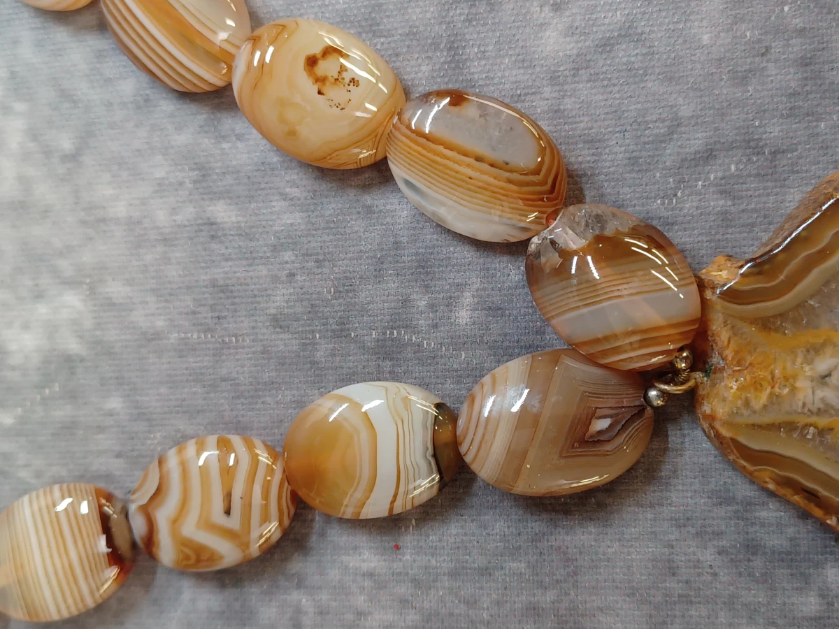 Ketting met natuurlijke agaten en geode-hanger - foto 8