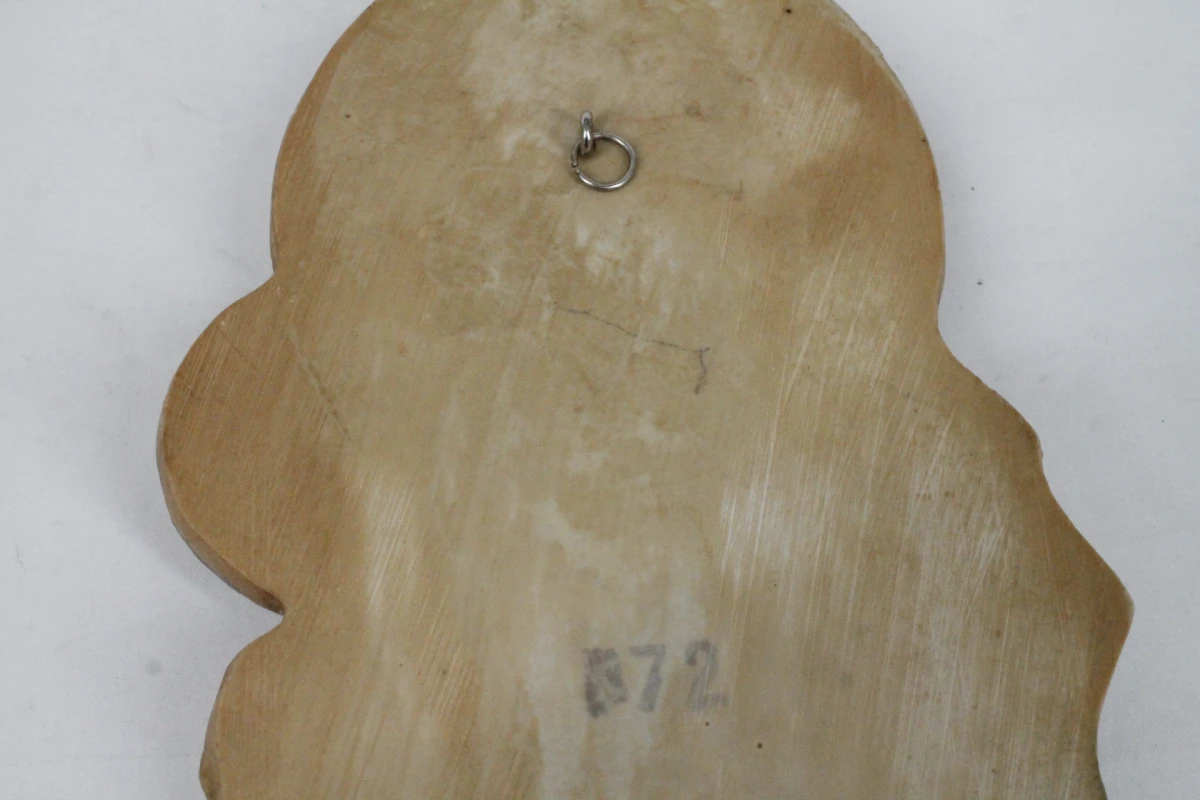Religieus wandsculptuur van Maria met het kind Jezus - foto 5