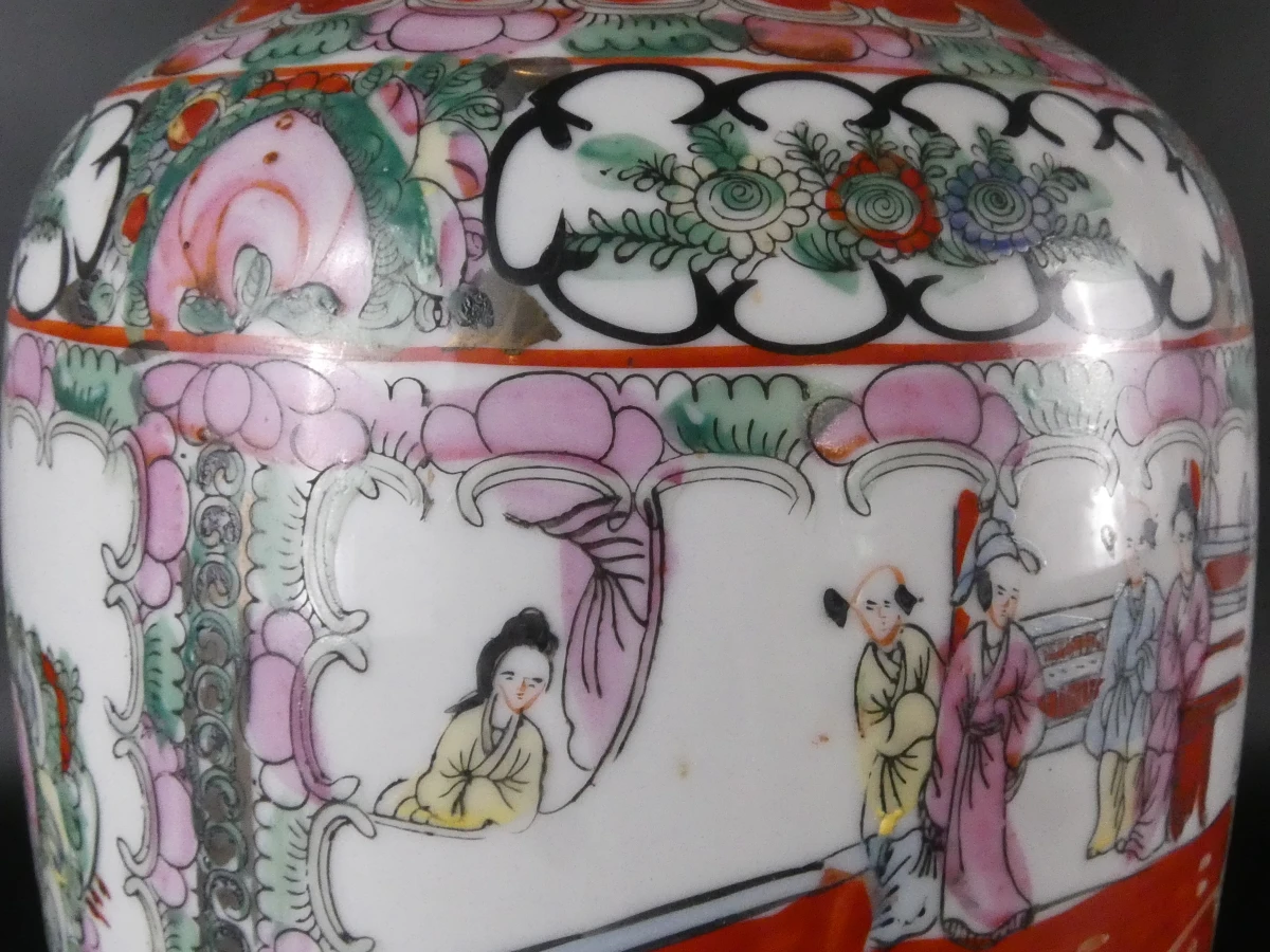 Chinese porseleinen vaas in Cantonese (Rose Medallion)-stijl - foto 4