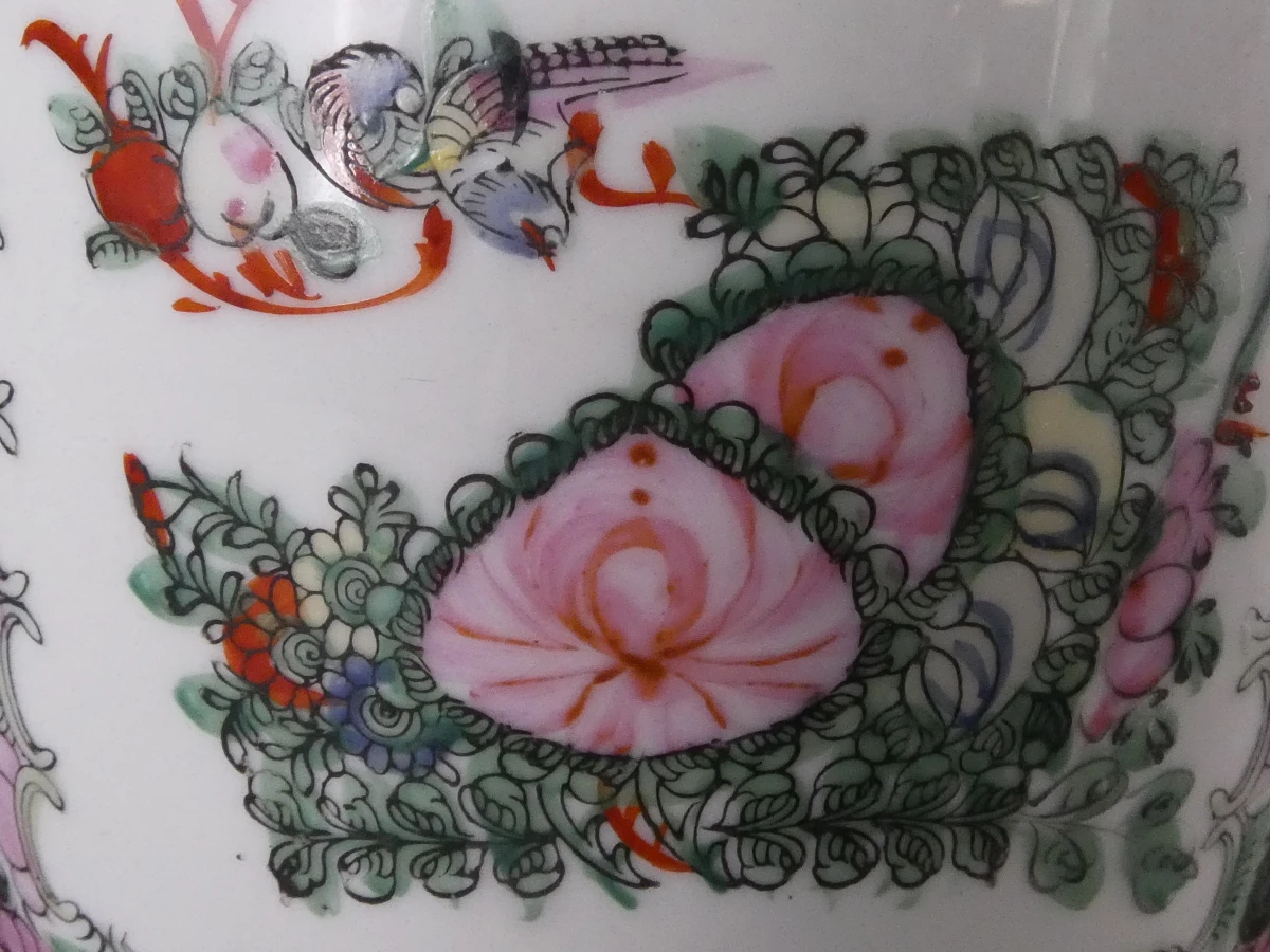 Chinese porseleinen vaas in Cantonese (Rose Medallion)-stijl - foto 7