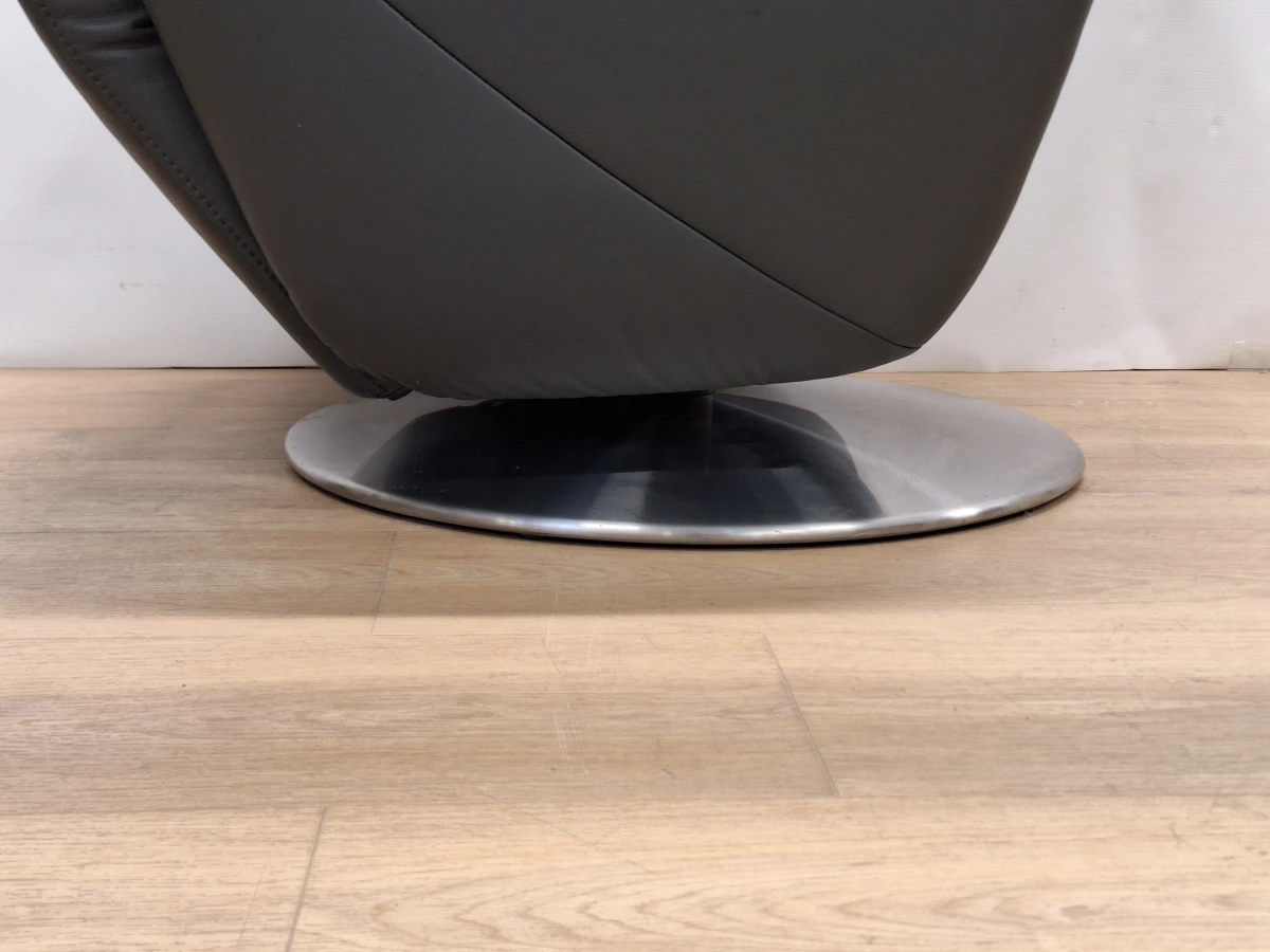 Relaxfauteuil in antracietgrijs leder met glanzende metalen schotelvoet - Hukla Duitsland - foto 6