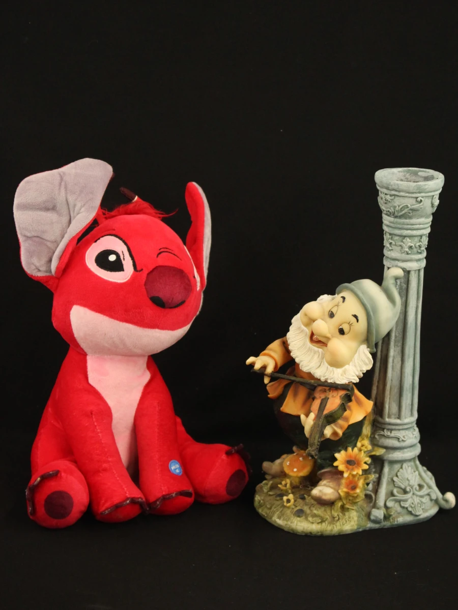 Groot Disney verzamelpakket servies, figuren, dvd’s, boeken & vintage  8mm film - foto 2