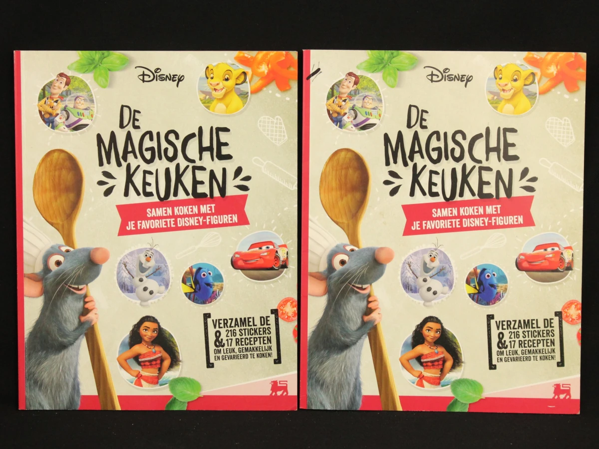 Groot Disney verzamelpakket servies, figuren, dvd’s, boeken & vintage  8mm film - foto 9