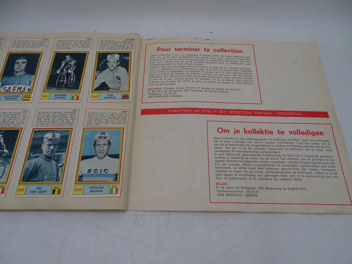 Verzameling oude Panini voetbal- en wielrenstickers 1971-1977 - foto 20