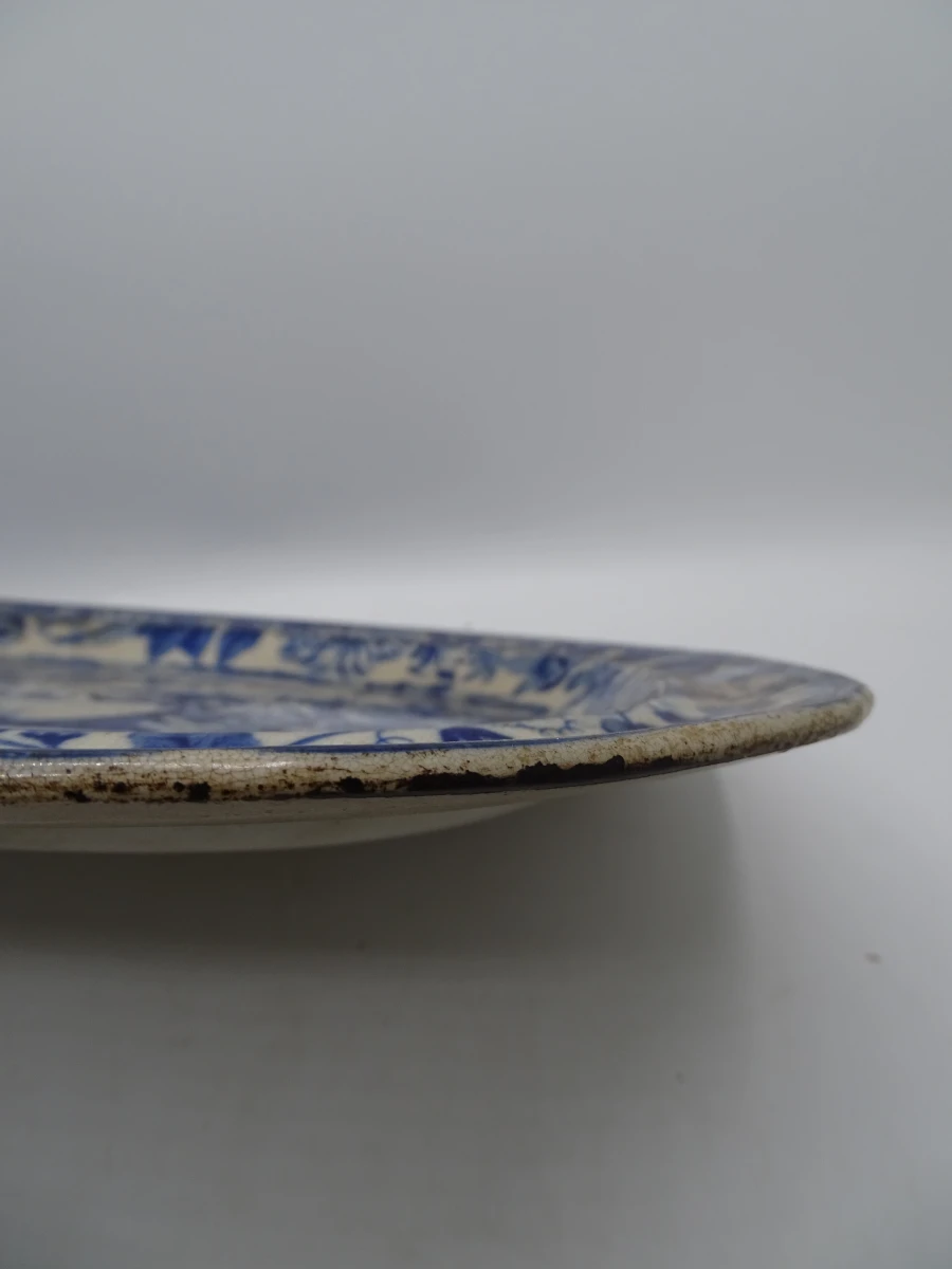 Oud blauw-wit serveerschaal met landschap - foto 7