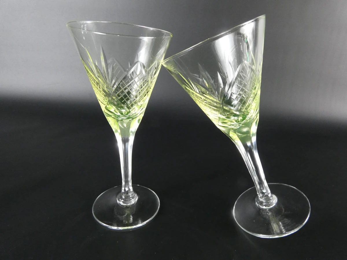 9 kristalglazen met uraniumglas (periode 1910-1930) - foto 9