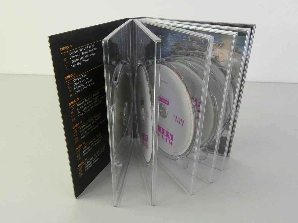 Miami Vice DVD boxset seizoen 1, 2 en 4 - foto 8