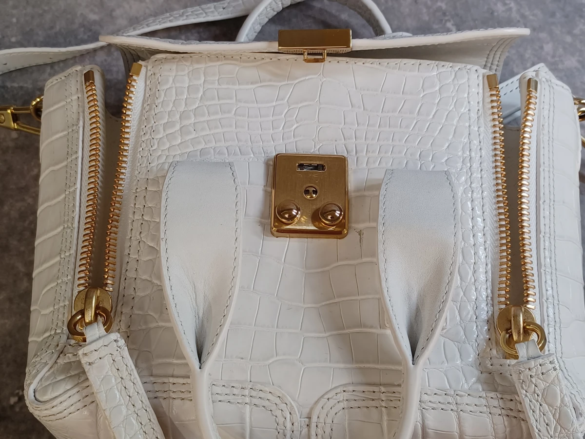 3.1 Phillip Lim Pashli mini handtas in wit krokodillenreliëf leder - foto 9