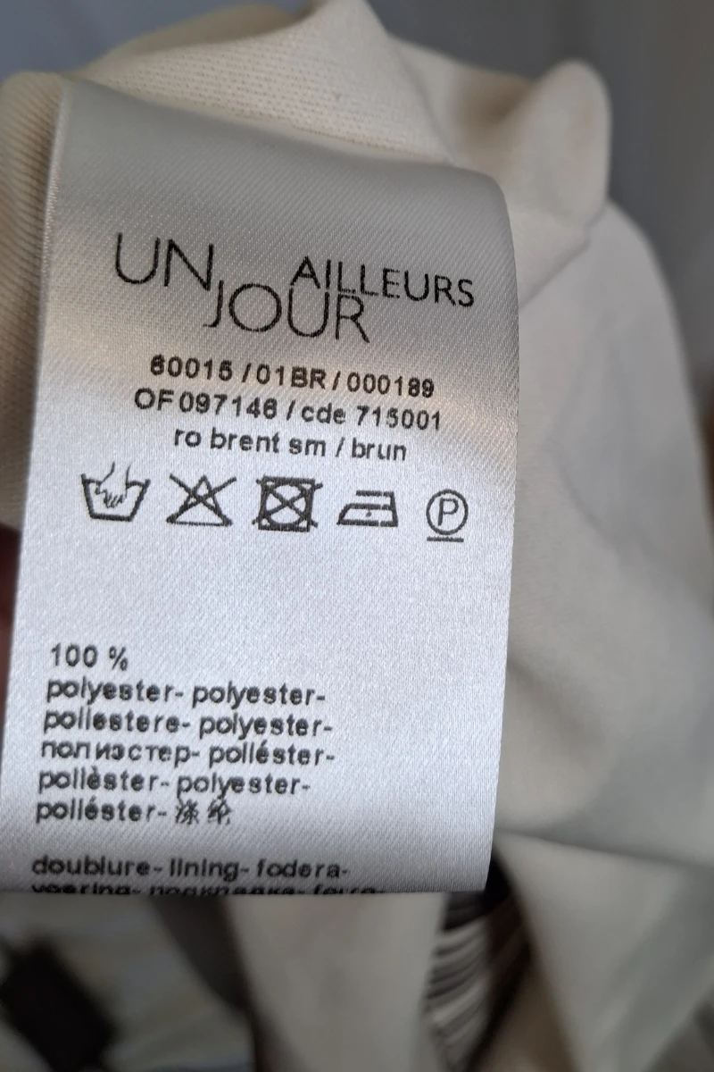 Mouwloze jurk van Un Jour Ailleurs met donkerbruin patroon - foto 9