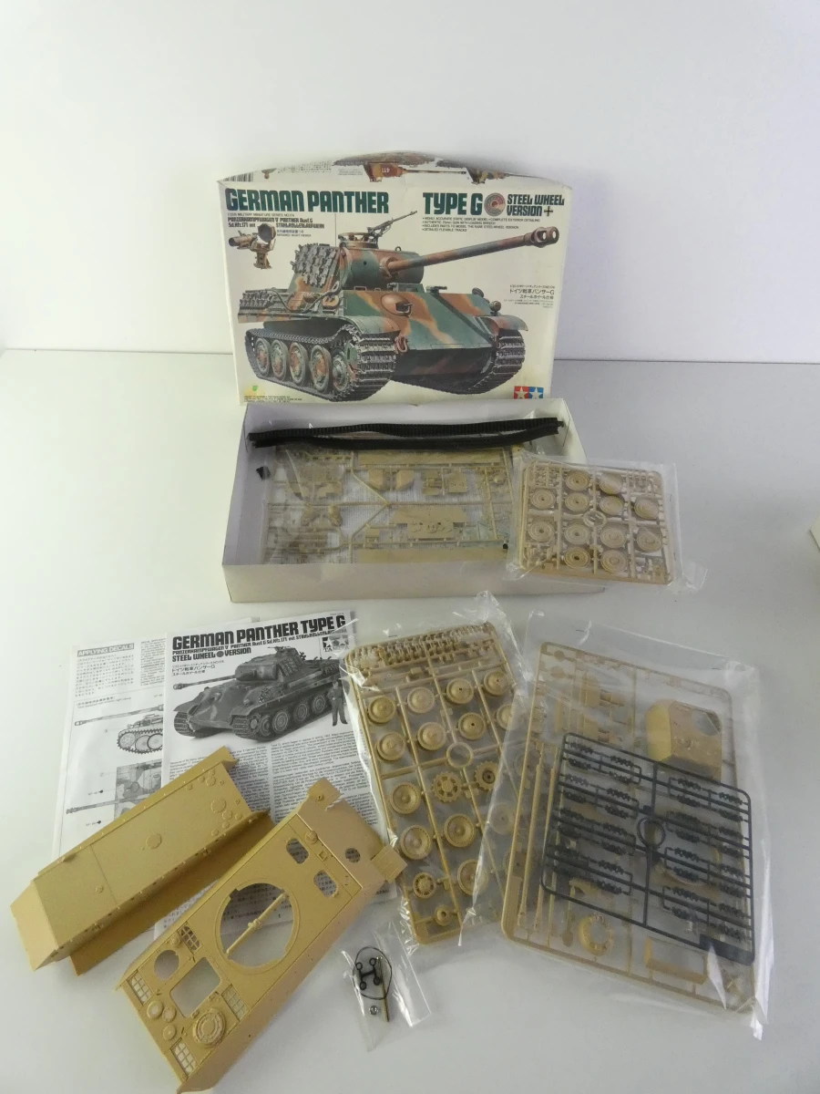 Kavel van 5 militaire modelbouwdozen (1:35 & 1:72) – Tamiya, Italeri, Airfix – Deels Vintage - foto 5