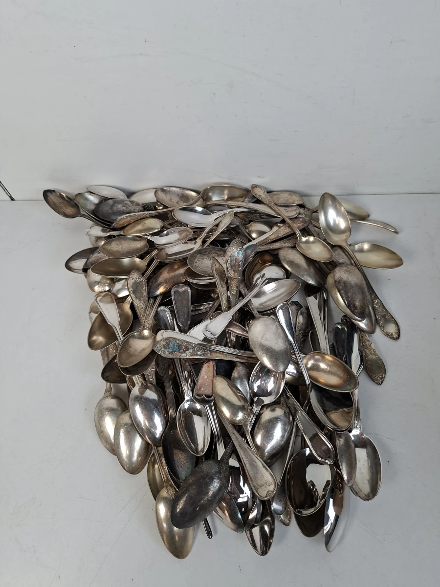 Grote Partij van 100 Vintage & Antieke Lepels – Totaal 7,3 kg! – Diverse Modellen & Maten - foto 2