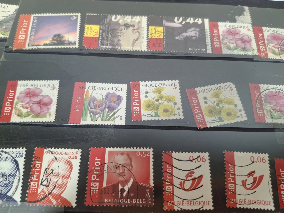 Verzameling diverse postzegels - foto 3