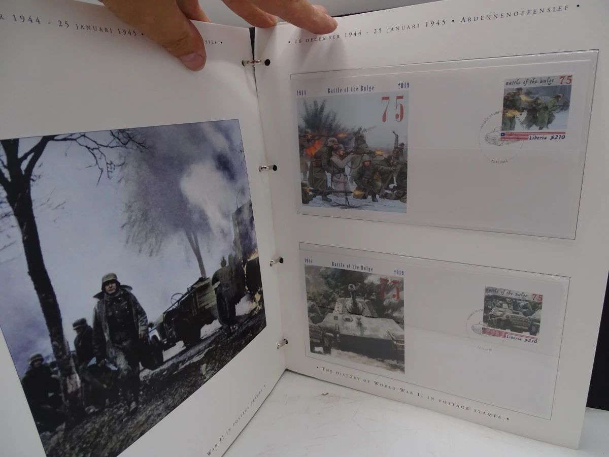 4 mappen Edel Collecties : United States of America en European monarchies - foto 53