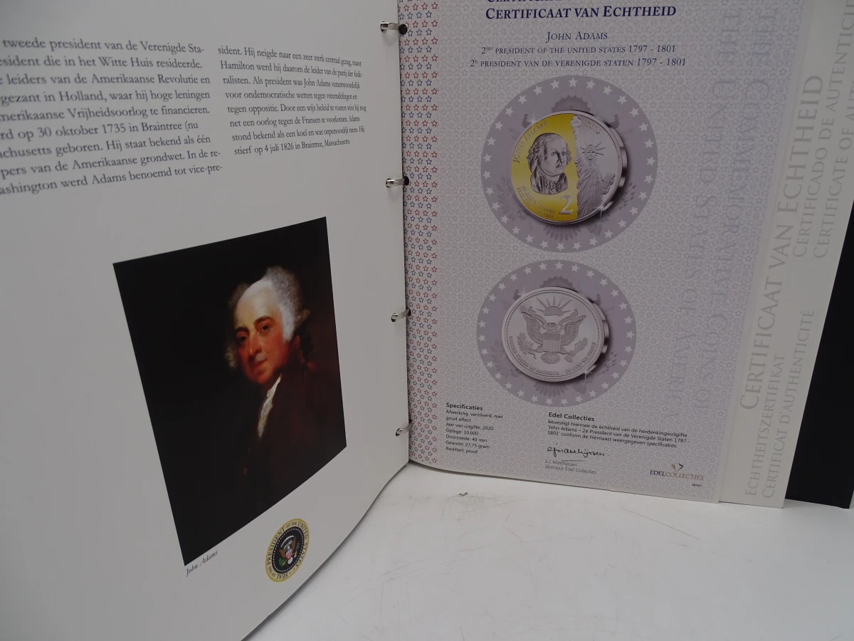 4 mappen Edel Collecties : United States of America en European monarchies - foto 55