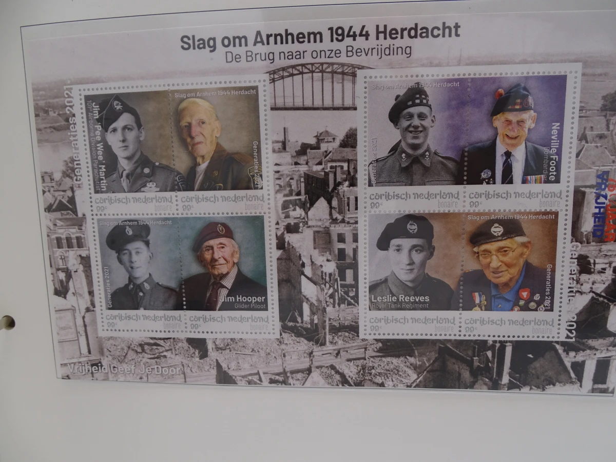 4 mappen Edel Collecties : United States of America en European monarchies - foto 41