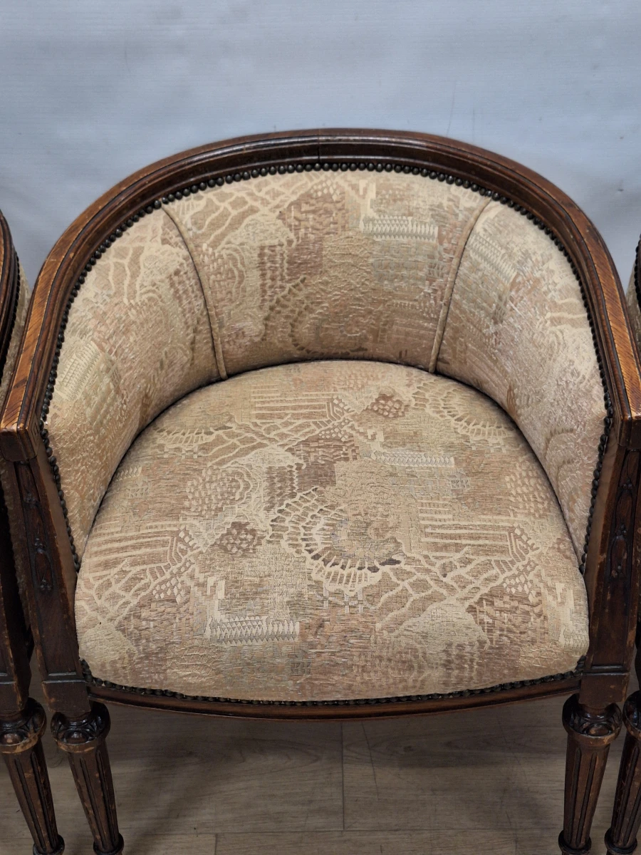 Set van 3 kuipstoelen in Louis XVI-stijl - foto 3