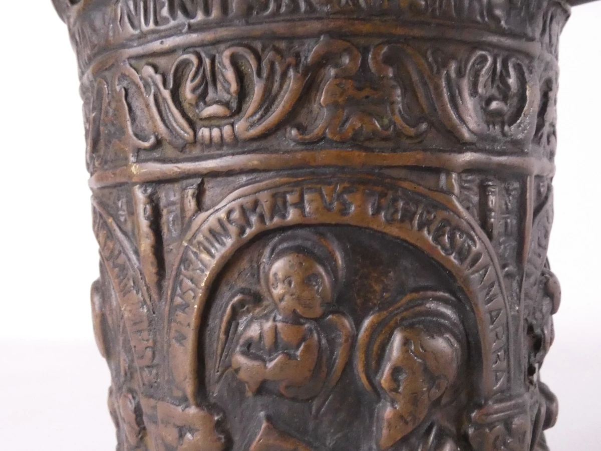 Decoratieve bronzen wijwateremmer (situla) - foto 4
