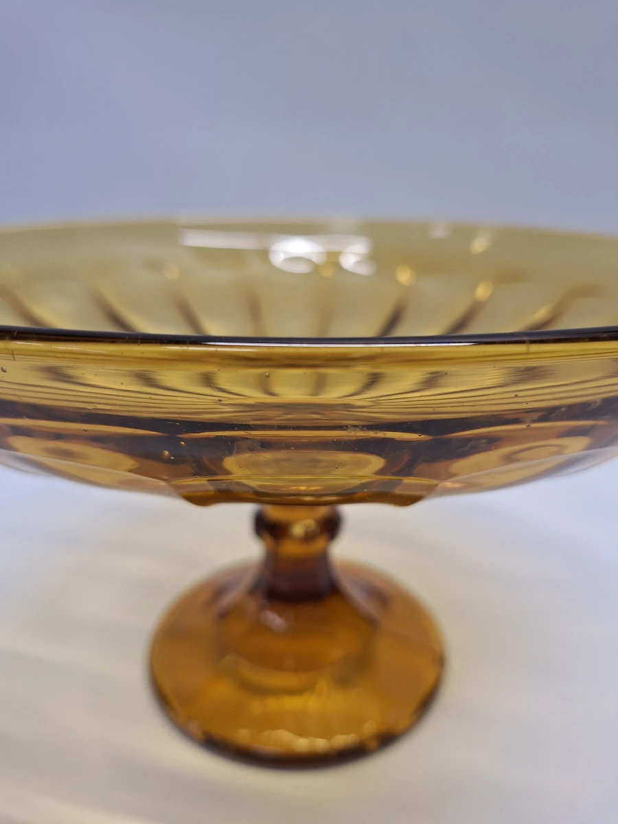 Art-Deco fruitschaal op voet in amberkleurig persglas - foto 8
