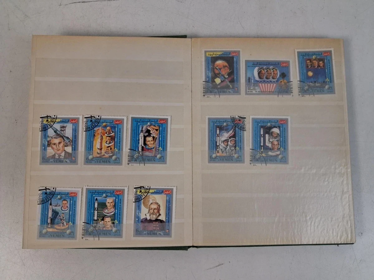 Zes boeken met postzegels - foto 28