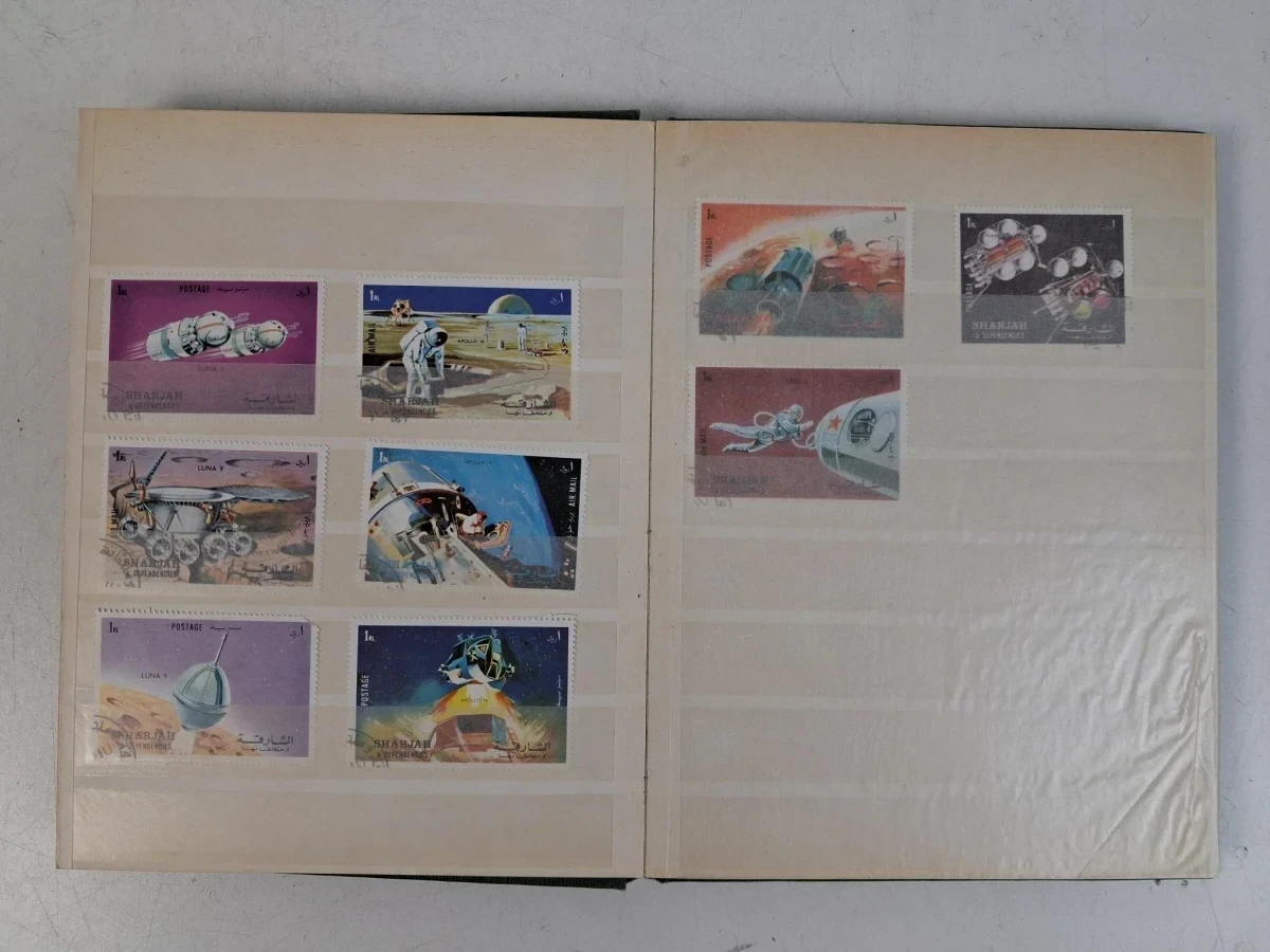 Zes boeken met postzegels - foto 29