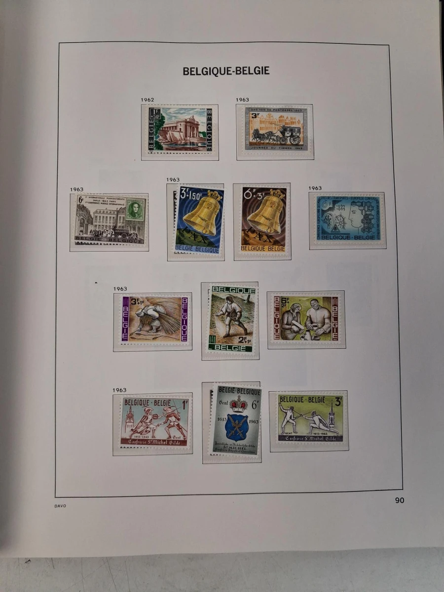Drie boeken met postfrisse Belgische postzegels - foto 14