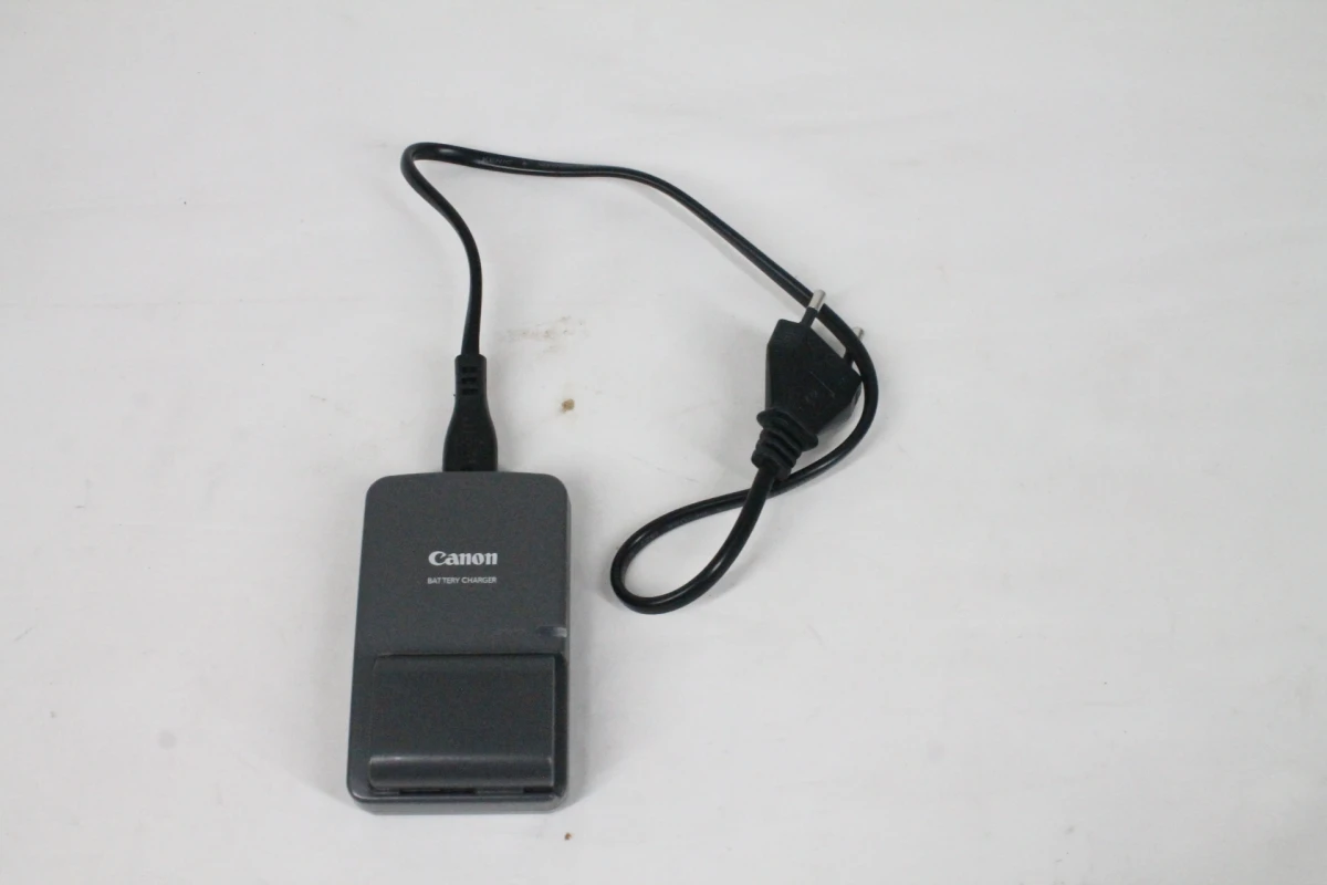 Canon EOS 400D Digital van 2006 met Tamron XR Di Lens - foto 11